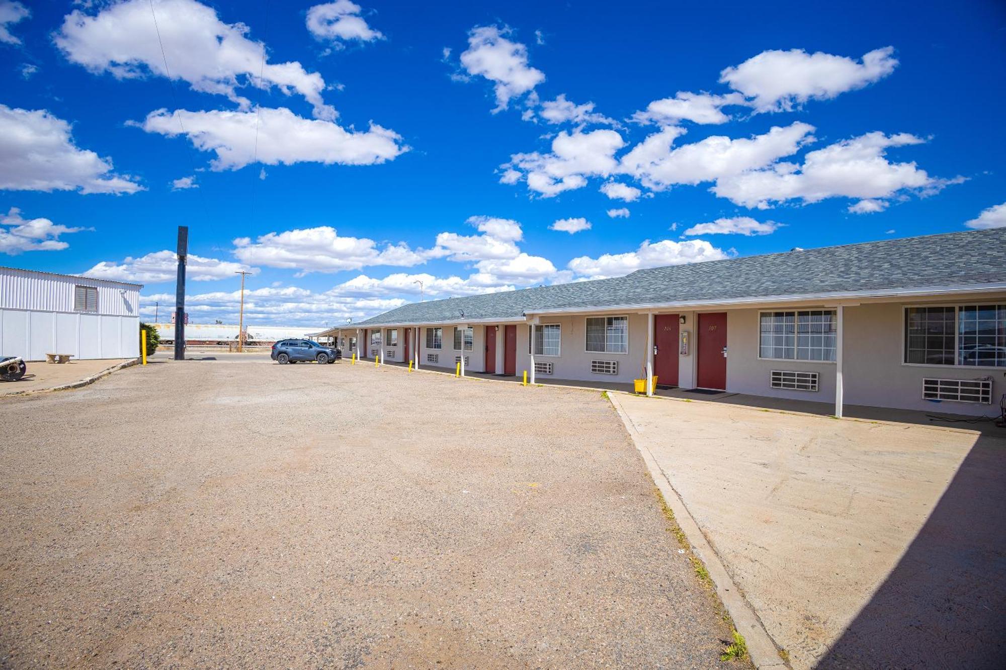 Holiday Motel, Lordsburg By Oyo Exteriör bild